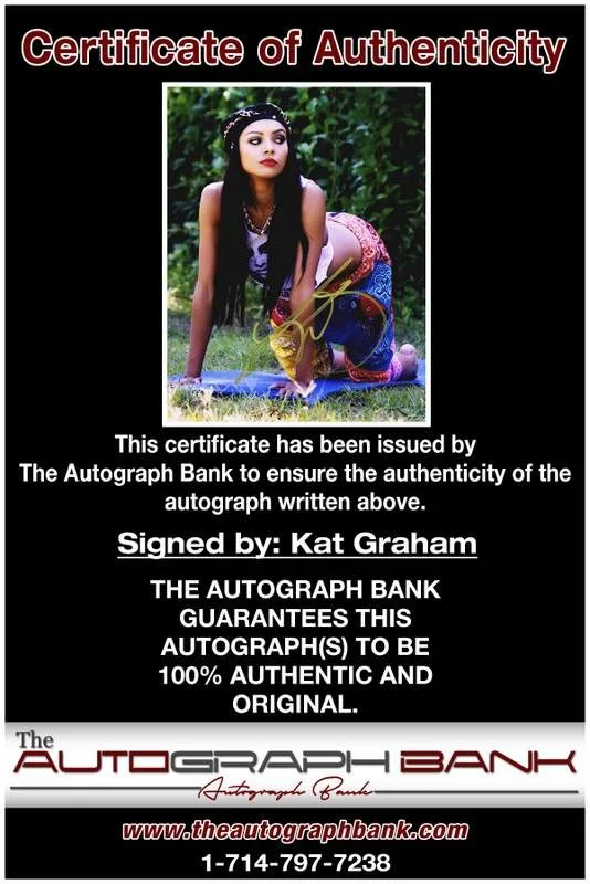 Kat Graham — Kat Graham authentic signed celebrity 8x10 W/Certificate Autographed (A0004), image 2