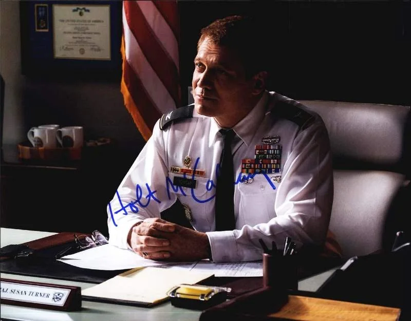 Holt Mccallany — Holt Mccallany authentic signed celebrity 8x10 W/Certificate Autographed (A0004)