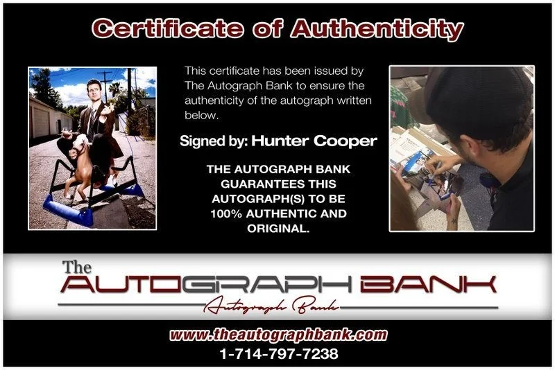 Hunter Cope — Hunter Cope authentic signed celebrity 8x10 photo W/Cert Autographed C5, image 2