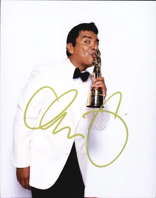 George Lopez — George Lopez authentic signed celebrity 8x10 photo W/Cert Autographed D15