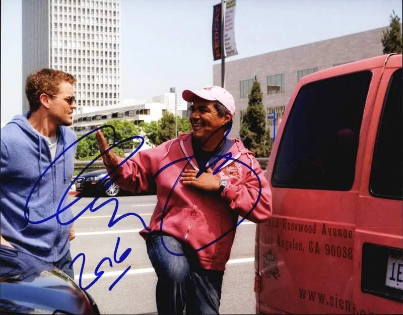 George Lopez — George Lopez authentic signed celebrity 8x10 photo W/Cert Autographed B0002