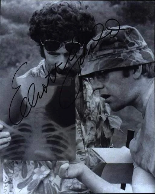 Elliott Gould — Elliott Gould authentic signed celebrity 8x10 photo W/Cert Autographed (B0189)