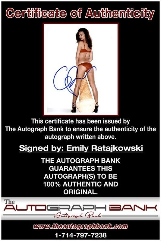 Emily Ratajkowski — Emily Ratajkowski authentic signed celebrity 8x10 photo W/Cert Autographed C1, изображение 2