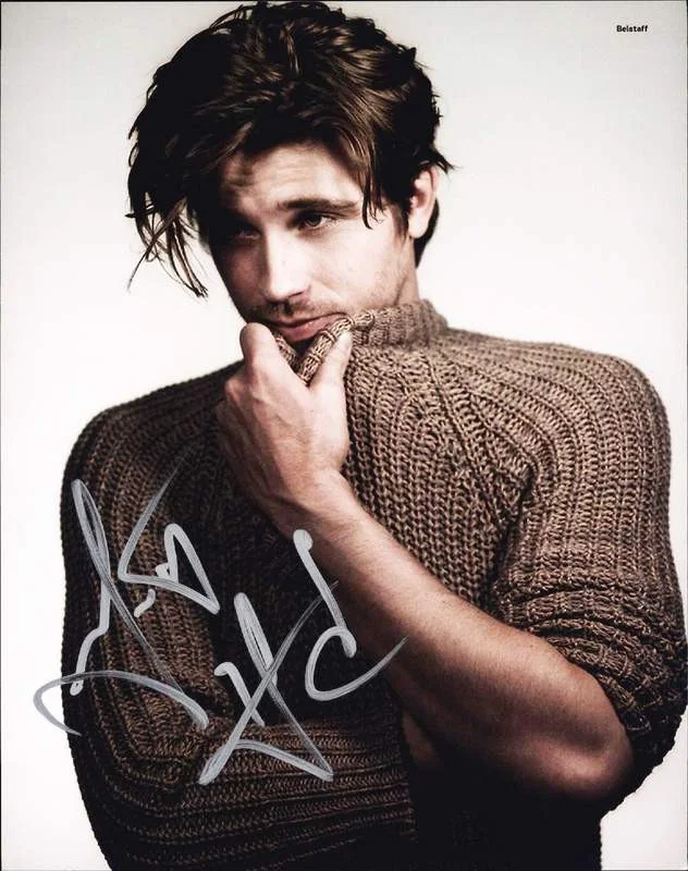 Garrett Hedlund — Garrett Hedlund authentic signed celebrity 8x10 photo W/Cert Autographed B0004