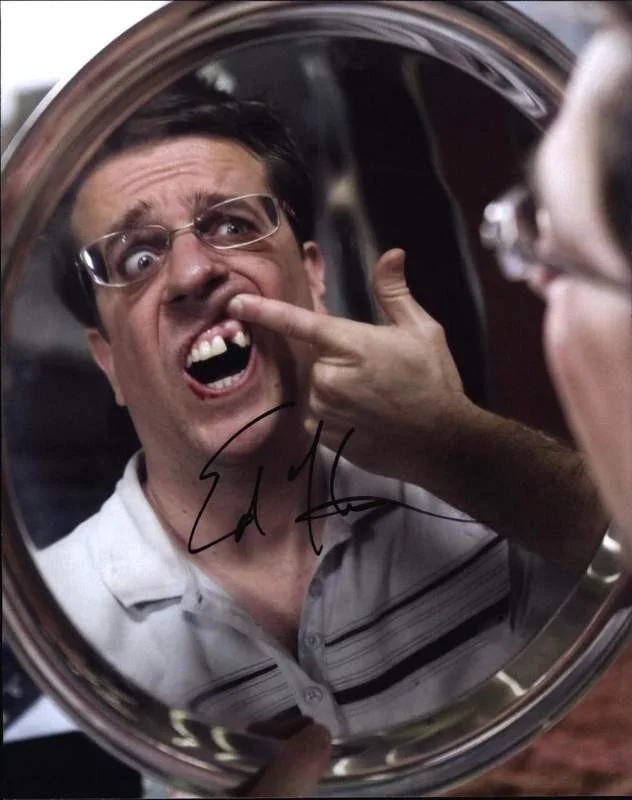 Eddie Mcclintock — Ed Helms signed celebrity 8x10 photo W/Certificate (2616a)