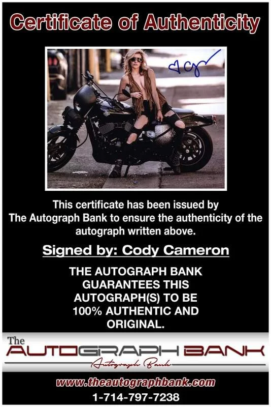 Cody Cameron — Cody Cameron authentic signed model 8x10 photo W/Certificate Autographed (A0001), изображение 2