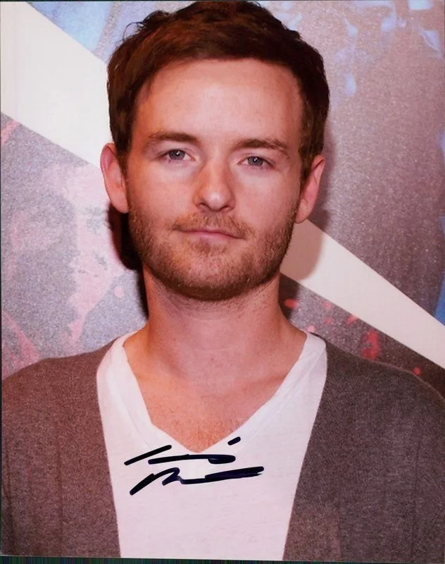 Chris Masterson — Chris Masterson authentic signed celebrity 8x10 photo W/Cert Autographed C3