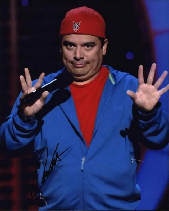 Carlos Mencia — Carlos Mencia signed celebrity 8x10 photo W/Certificate (C14)