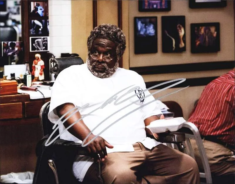 Cedric the Entertainer — Cedric The Entertainer authentic signed 8x10 photo |CERT Autographed B0007