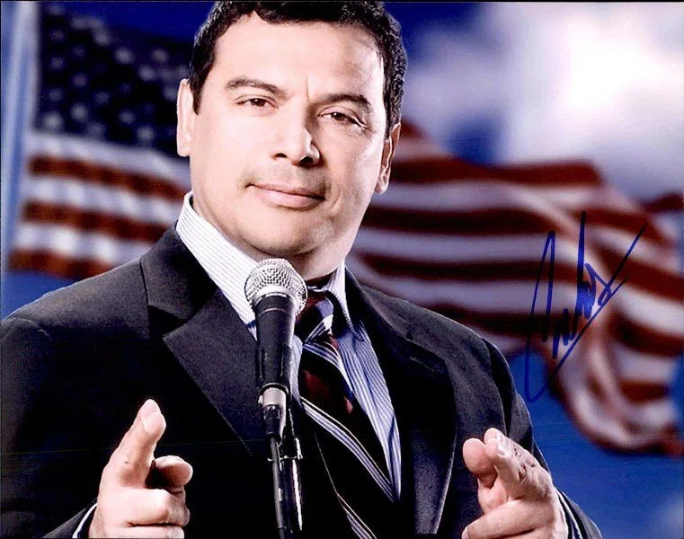 Carlos Mencia — Carlos Mencia authentic signed celebrity 8x10 photo W/Cert Autographed 2616x