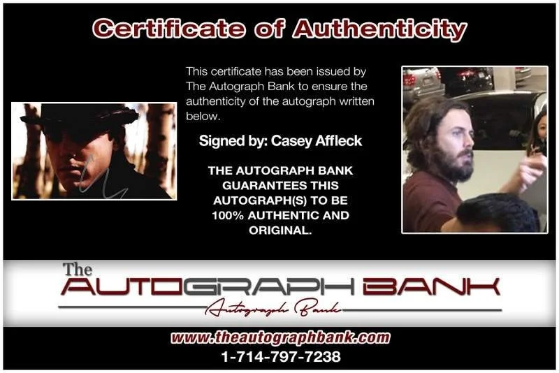 Casey Affleck — Casey Affleck authentic signed celebrity 8x10 photo W/Cert Autographed B0002, image 2