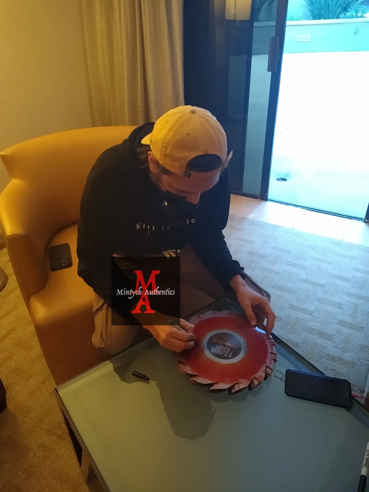 Ice Nine Kills full band signed The Silver Scream vinyl Spencer Charnas COA, изображение 5