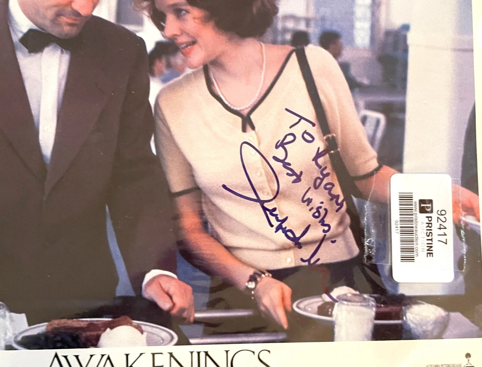 Penelope Ann Miller — Penelope Ann Miller Signed “Awakenings” 11×14 Photo Inscribed “Best Wishes” (JSA, изображение 3