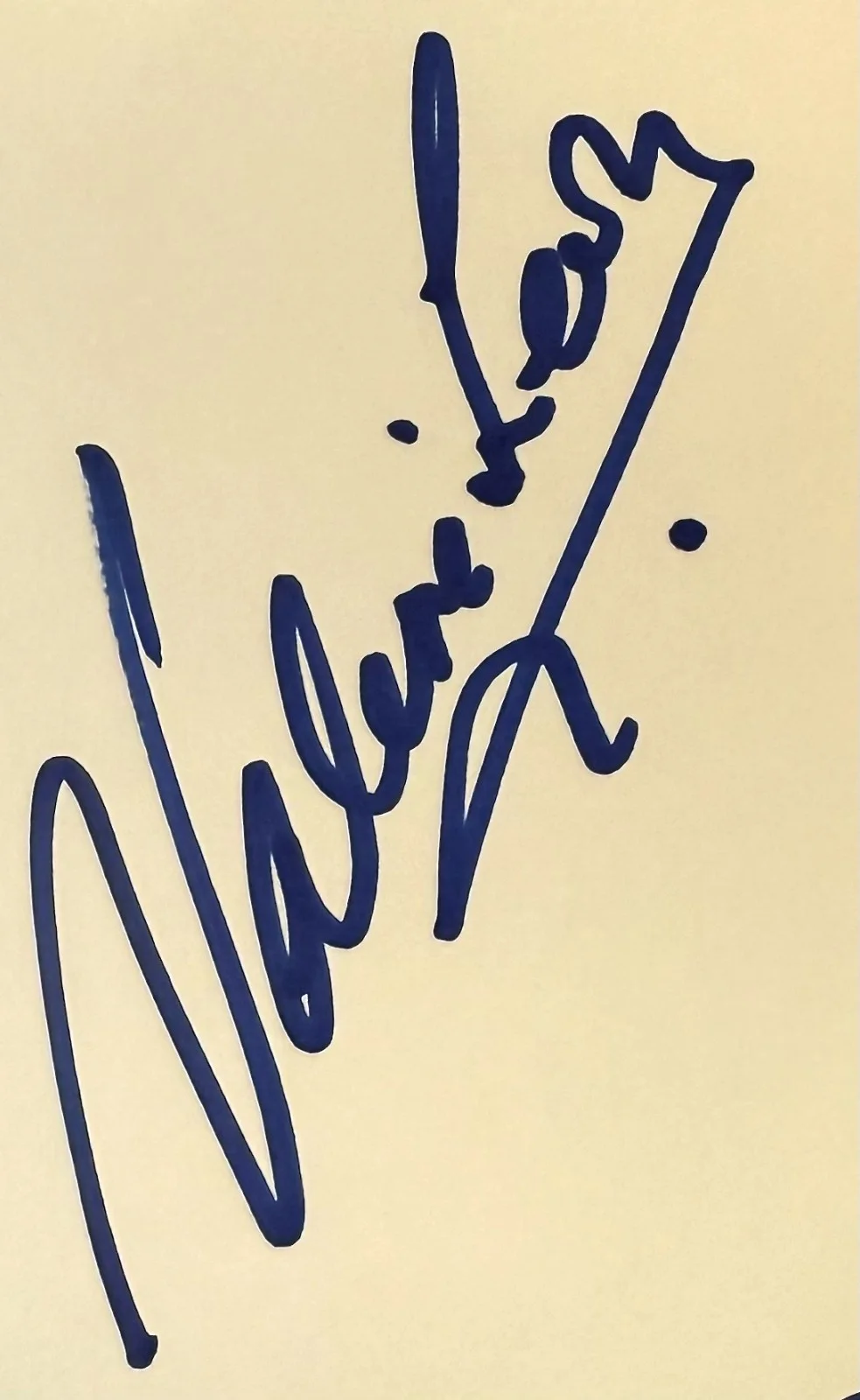 Valerie Lon, Graham Stark, Herbert Lom, Burt Kwouk, David Lodge — PINK PANTHER CARRY ON Signed Autographed 8"x 10" SHEET PAGE (6) Valerie Leon, изображение 2