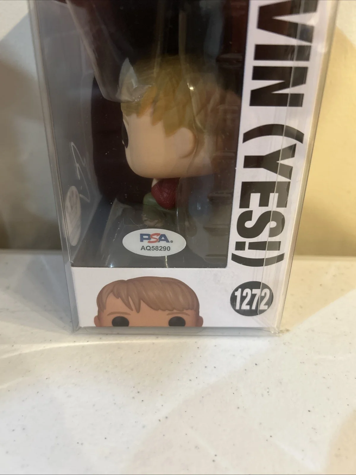 Macaulay Culkin — MACAULAY CULKIN SIGNED AUTOGRAPH FUNKO POP PSA COA HOME ALONE KEVIN, image 5