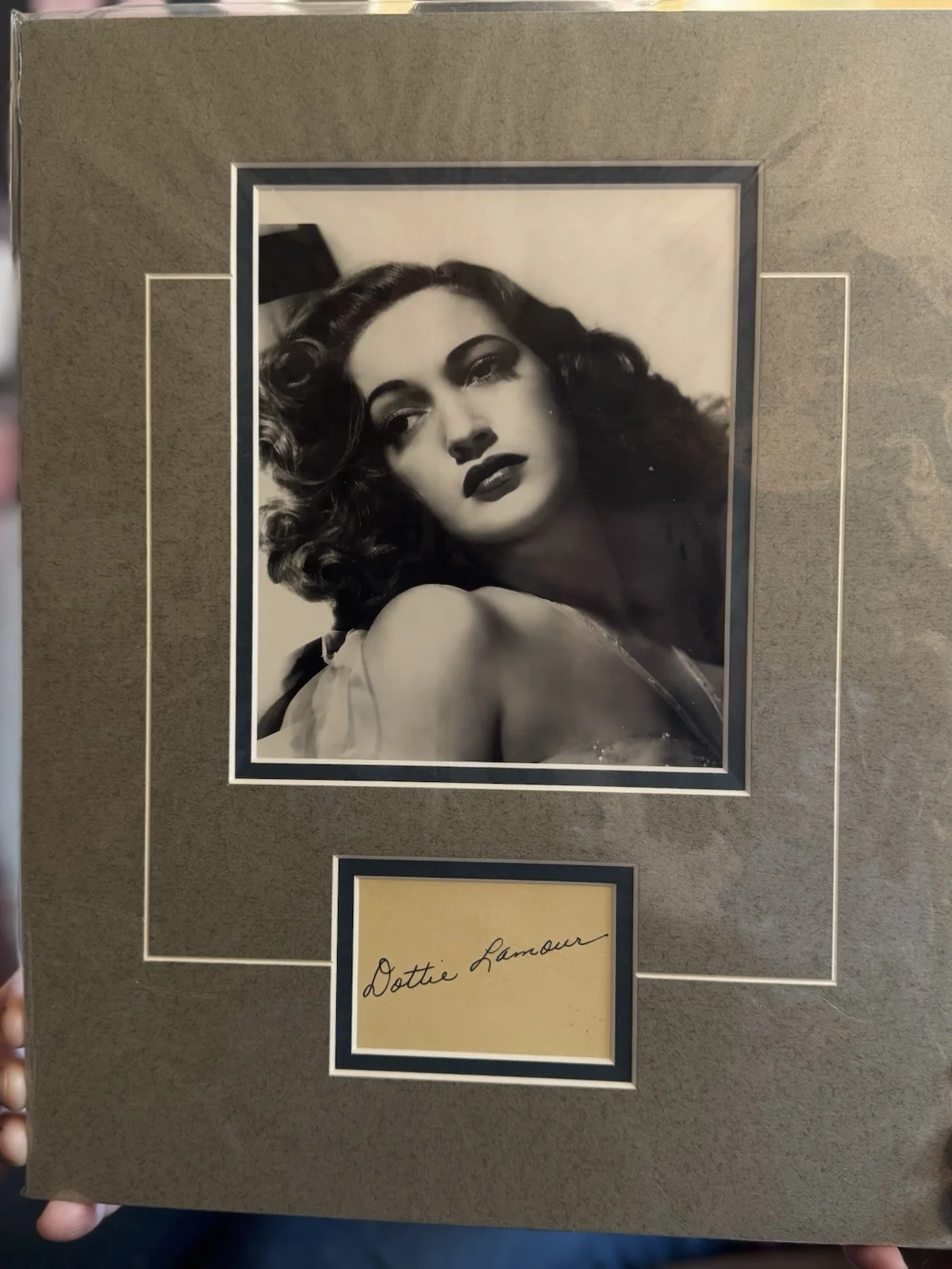 Dorothy Lamour — Dorothy Lamour Hand Signed Autograph Matted With 8x10 Overall Size 11x14