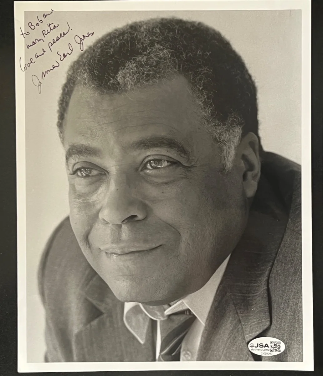 James Earl Jones — James Earl Jones Signed 8x10 Photo JSA AUTHENTICATED Field of Dreams History