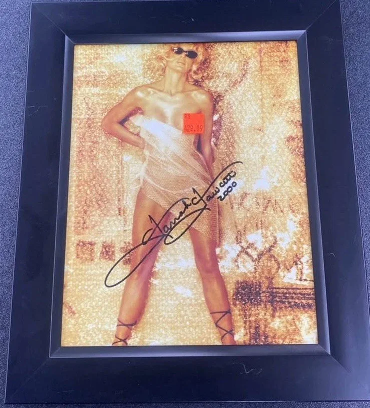 Farrah Fawcett — Farrah Fawcett Original Autographed Framed Photograph Celebrity Inc. Authentica…