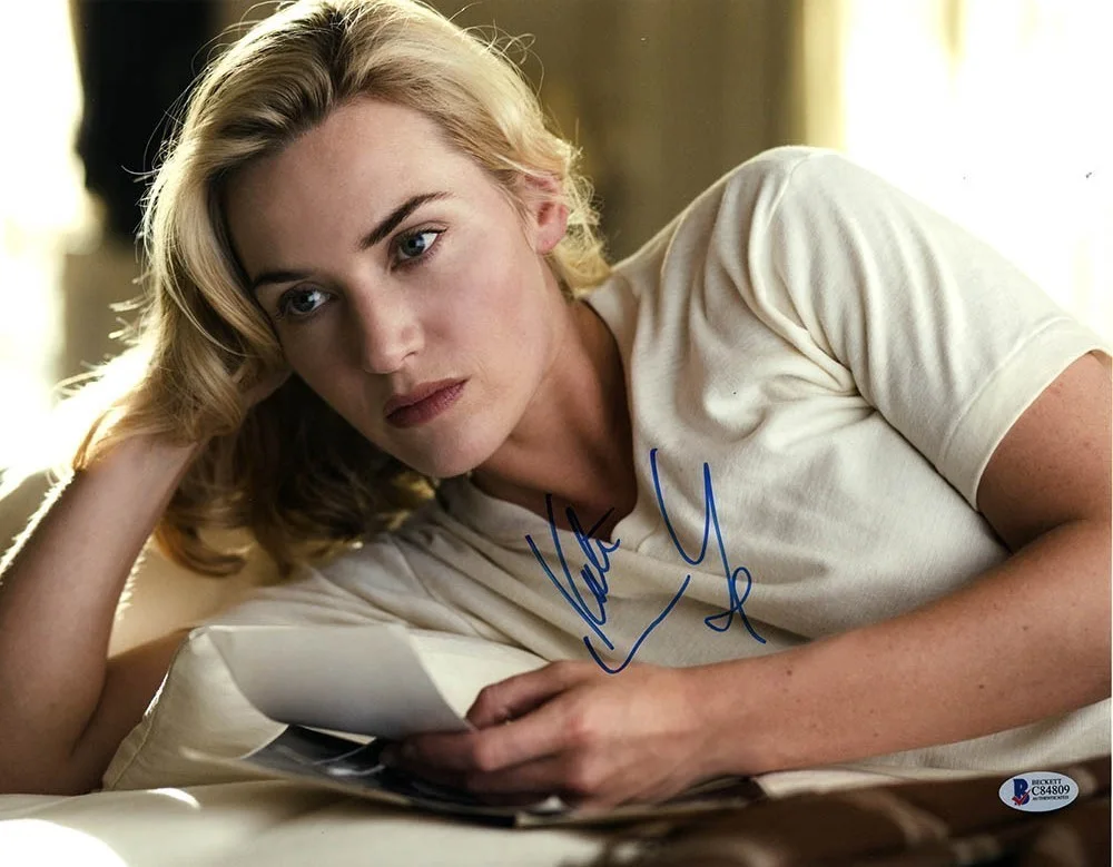 kate winslet — Kate Winslet Signed Autographed 11x14 Photo BAS BECKETT COA