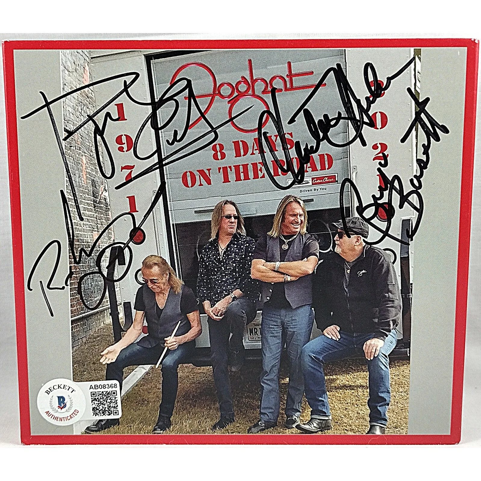 Rodney O'Quinn, Roger Earl, Charlie Huhn, Bryan Bassett — Foghat Signed 8 Days On The Road CD Cover Booklet Beckett BAS COA Slow Ride, изображение 2