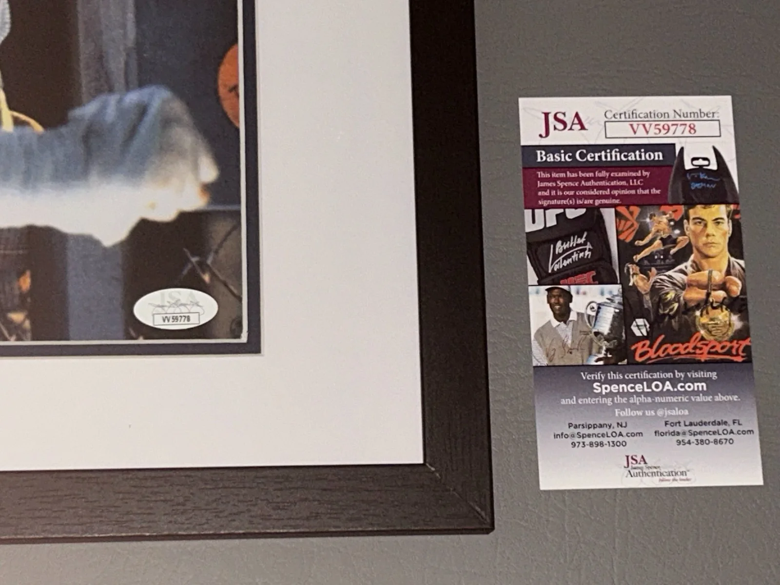 Lezlie Deane — Lezlie Deane Freddy's Dead Final Nightmare Signed 8x10 Photo Black Frame JSA COA, image 3