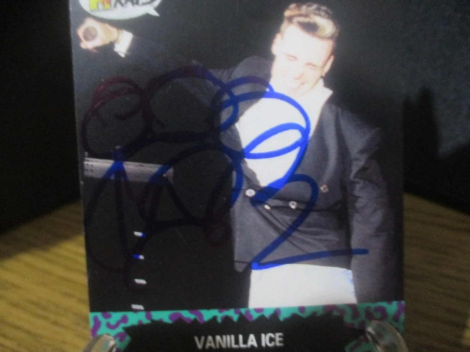 VANILLA ICE AUTHENTIC SIGNED/AUTOGRAPHED YO! MTV RAPS CARD-ROB VAN WINKLE-RAPPER, image 3