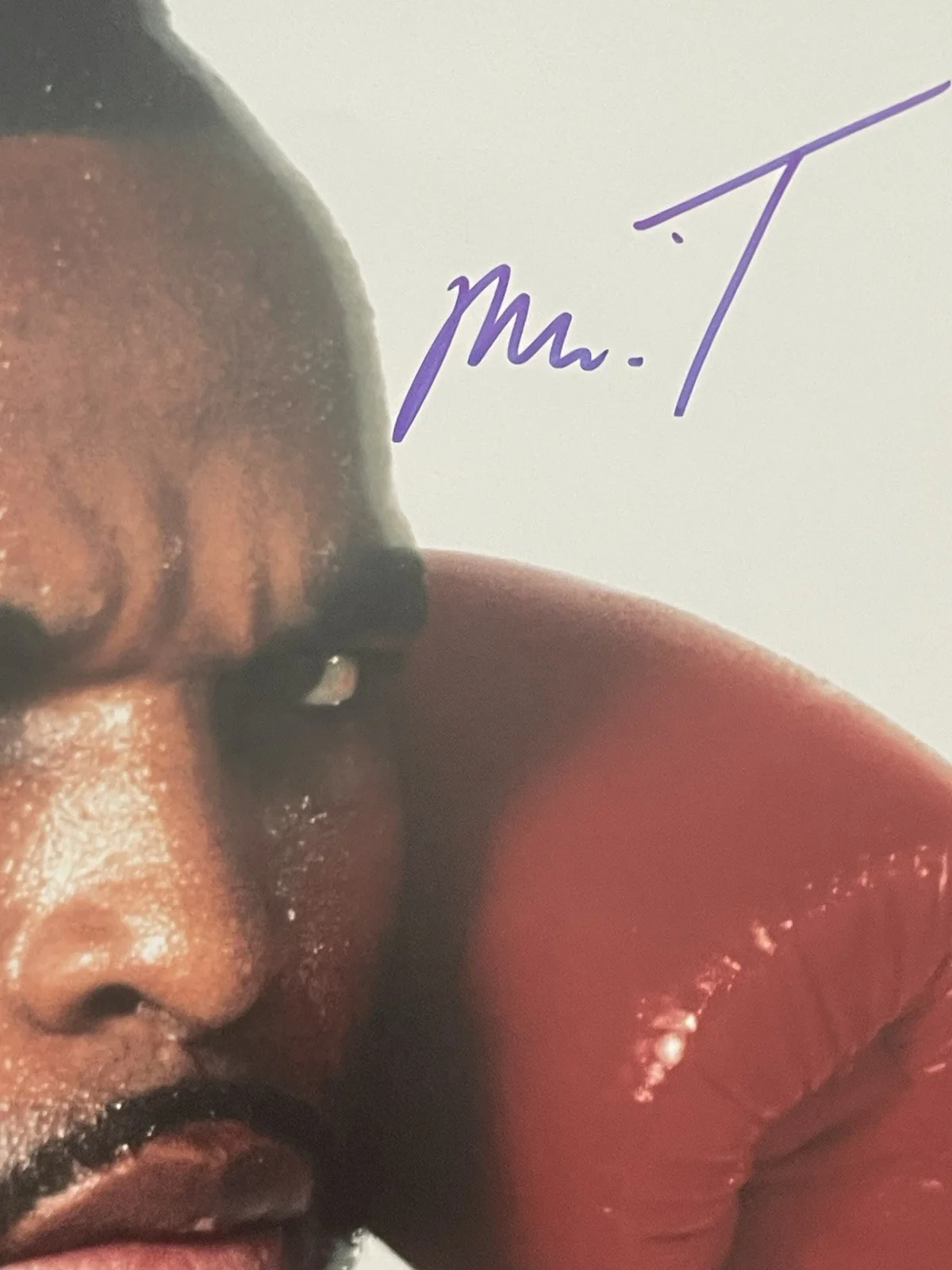 Mr T — Mr. T Hand Rocky Signed 11x14 Color Photo - Beckett (BAS) Certified (#458), изображение 2