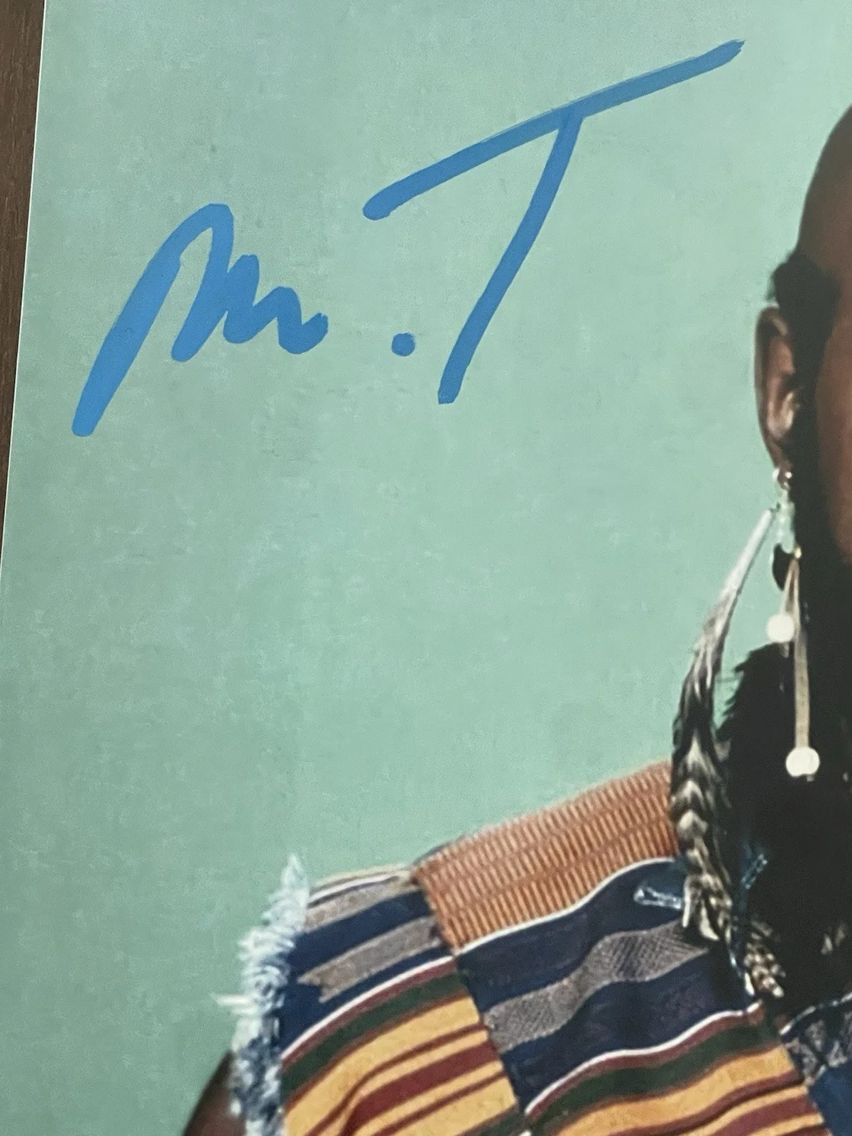 Mr T — Mr. T Hand Signed 11x14 Color Photo - Beckett (BAS) Certified (#456), image 2