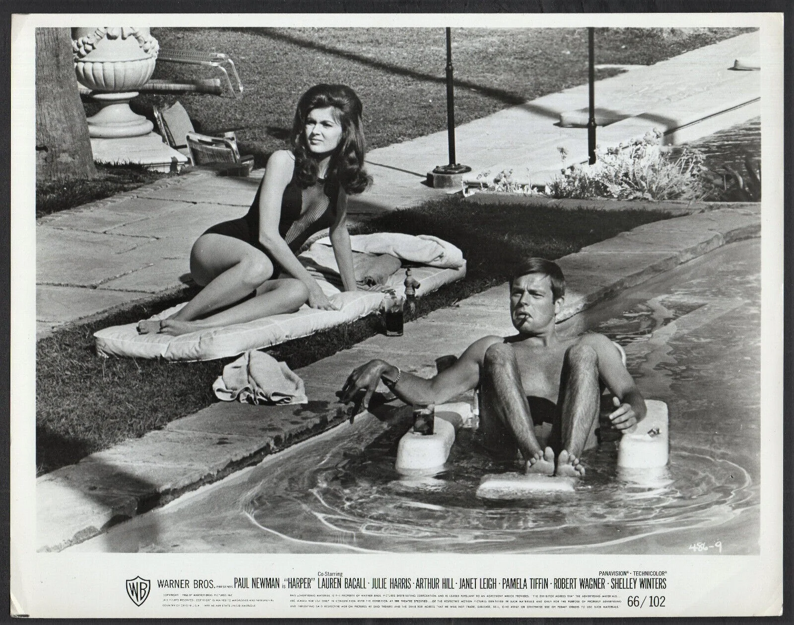 MOVING TARGET 1966 Pamela Tiffin, Paul Newman, Robert Wagner 2 10x8 STILLS, изображение 2