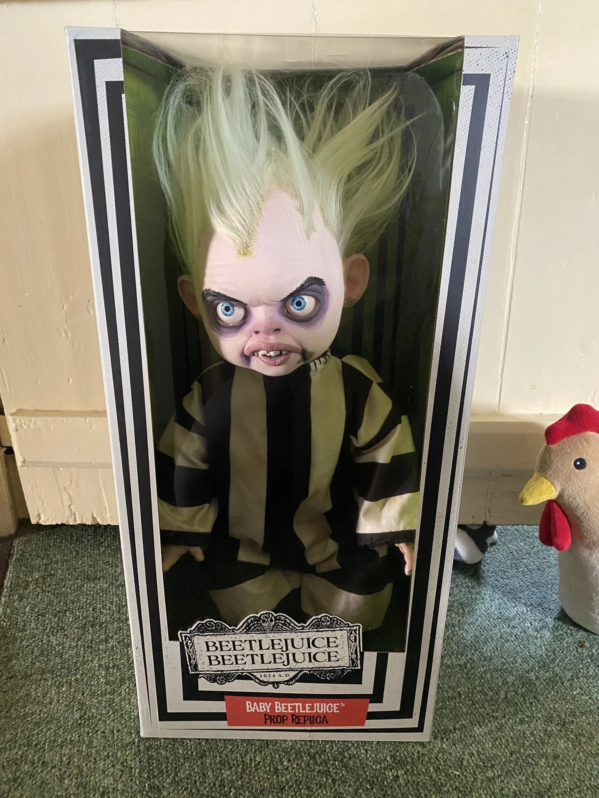 Official NECA Life-Size Baby Beetlejuice 1:1 Prop Replica Horror Doll, image 3