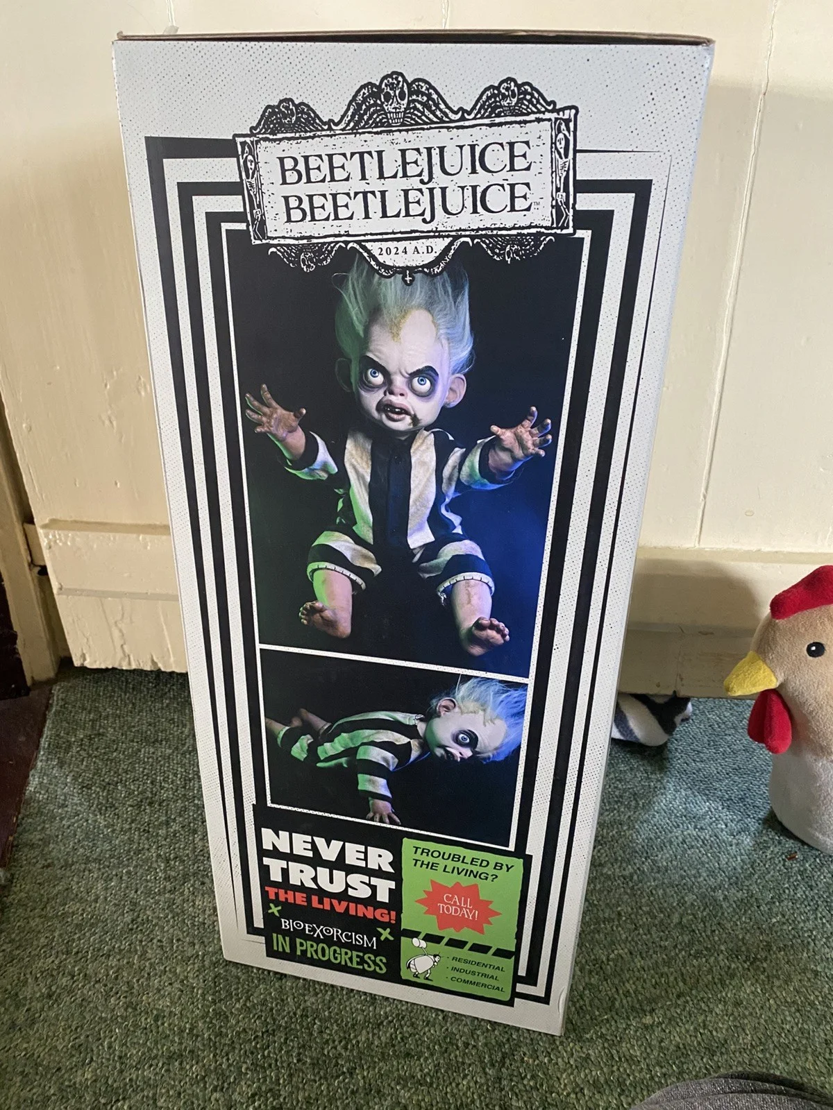 Official NECA Life-Size Baby Beetlejuice 1:1 Prop Replica Horror Doll, image 4