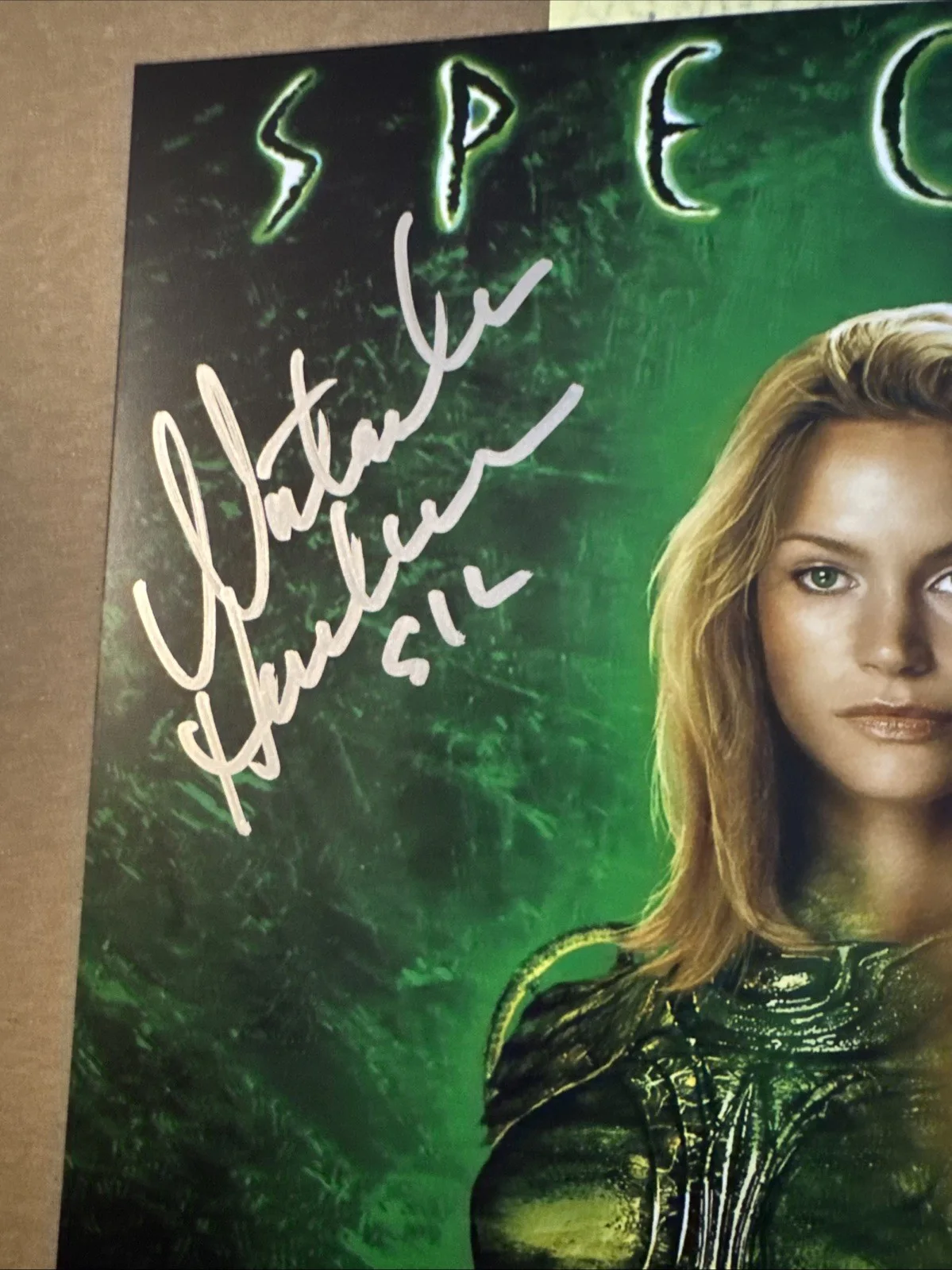 Natasha Henstridge — NATASHA HENSTRIDGE SIGNED 8x10 PHOTO AUTOGRAPH + Character Name SPECIES OCCM, image 2