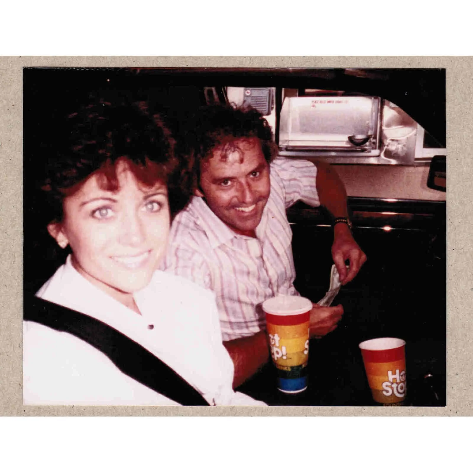 1980's Louise Mandrell & RC Bannon Autograph w/Fan Taken 3.5 x 3.5 OOAK Photo, изображение 4