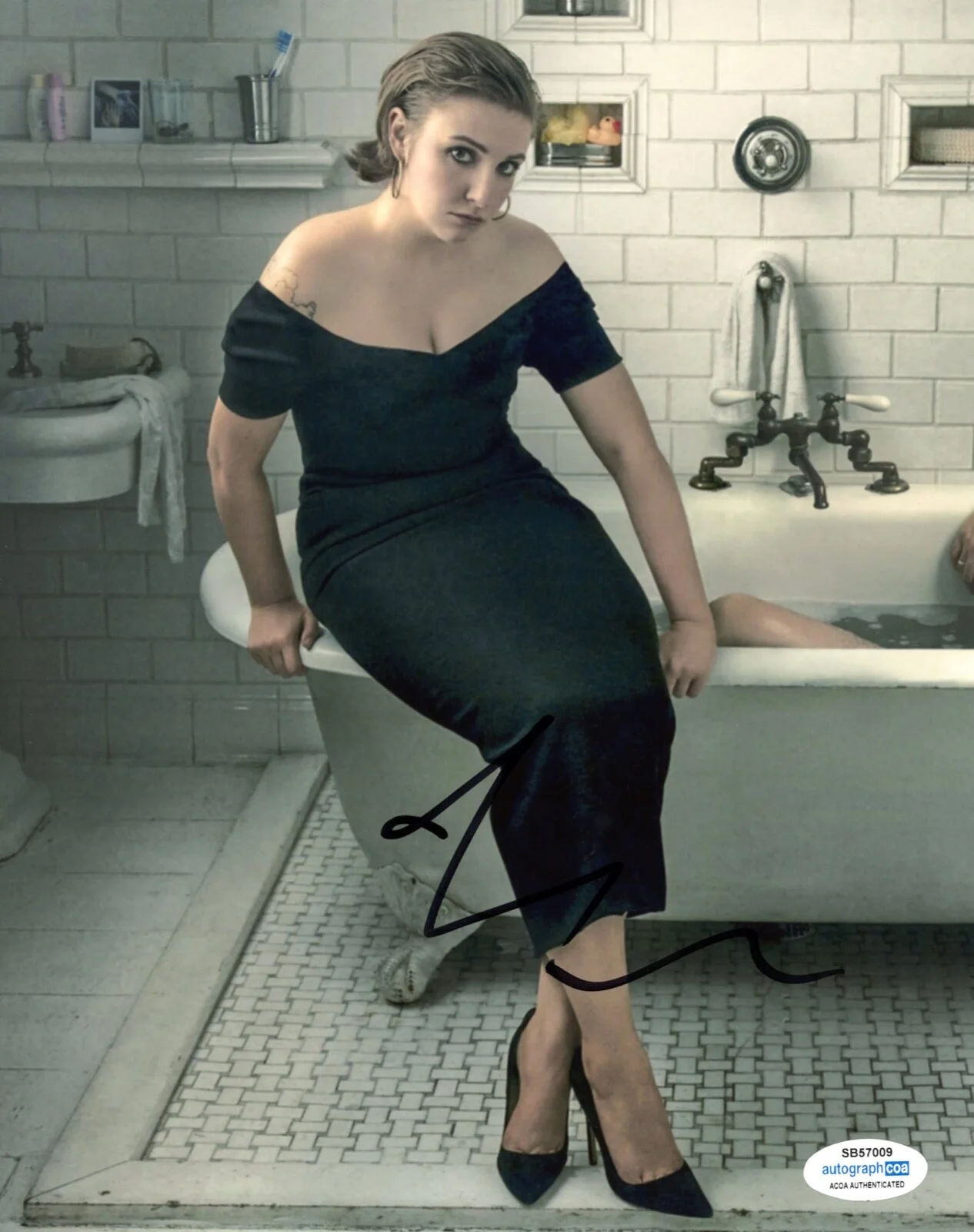 LENA DUNHAM — Lena Dunham signed Autographed 8x10 Photo GIRLS Proof Sexy Hot ACOA COA, изображение 3