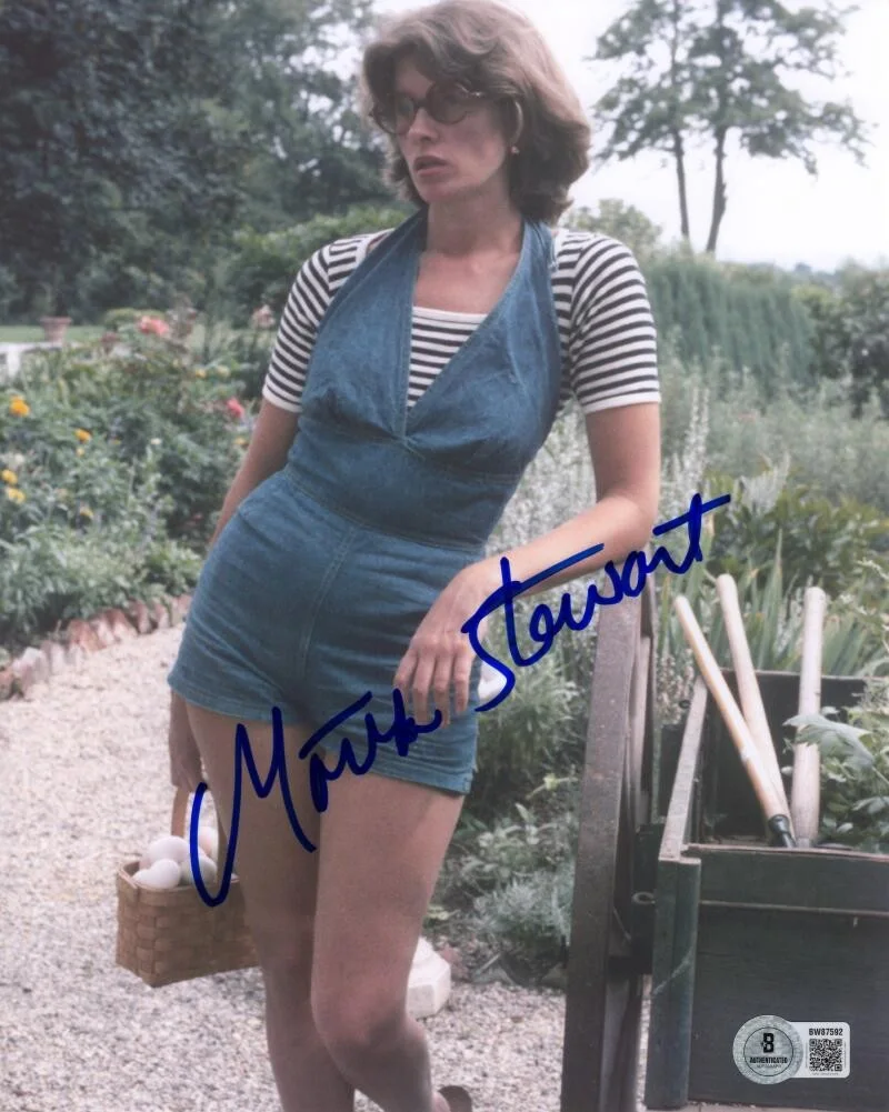 Martha Stewart — Martha Stewart Signed Autograph 8x10 Photo During Her Modeling Days Beckett COA