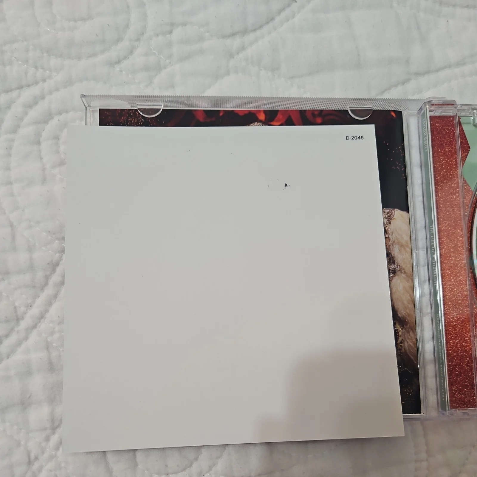 Taylor Swift The Life Of A Showgirl TLOAS Hand Signed Autographed CD Photo 4, изображение 4