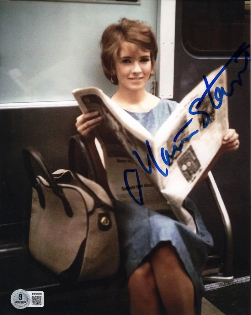 Martha Stewart — Martha Stewart Signed Autograph 8x10 Photo - Young Model on Subway Beckett COA