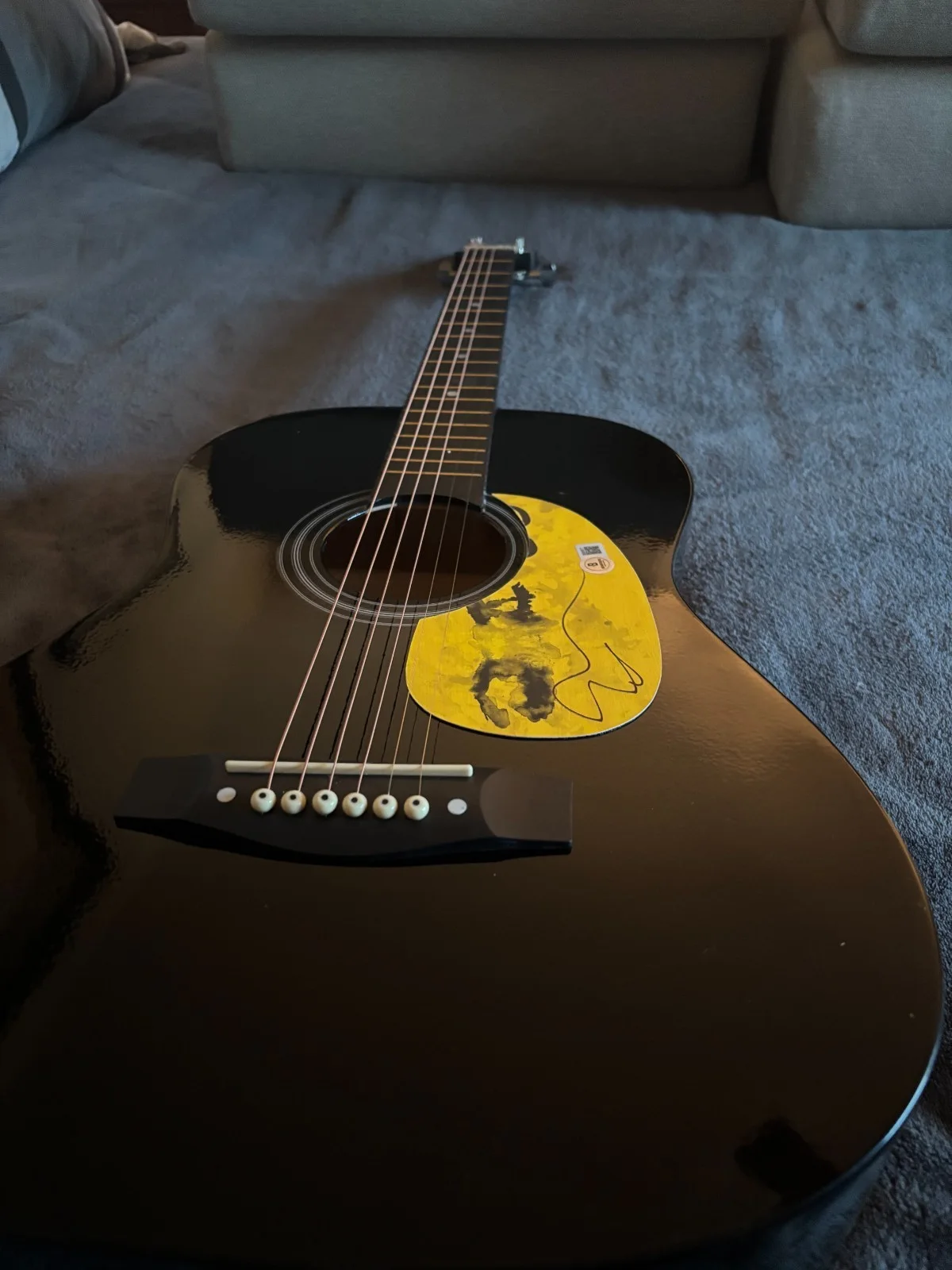 Ed Sheeran Signed 38" Acoustic Autographed Guitar, Authenticated by Beckett, image 2