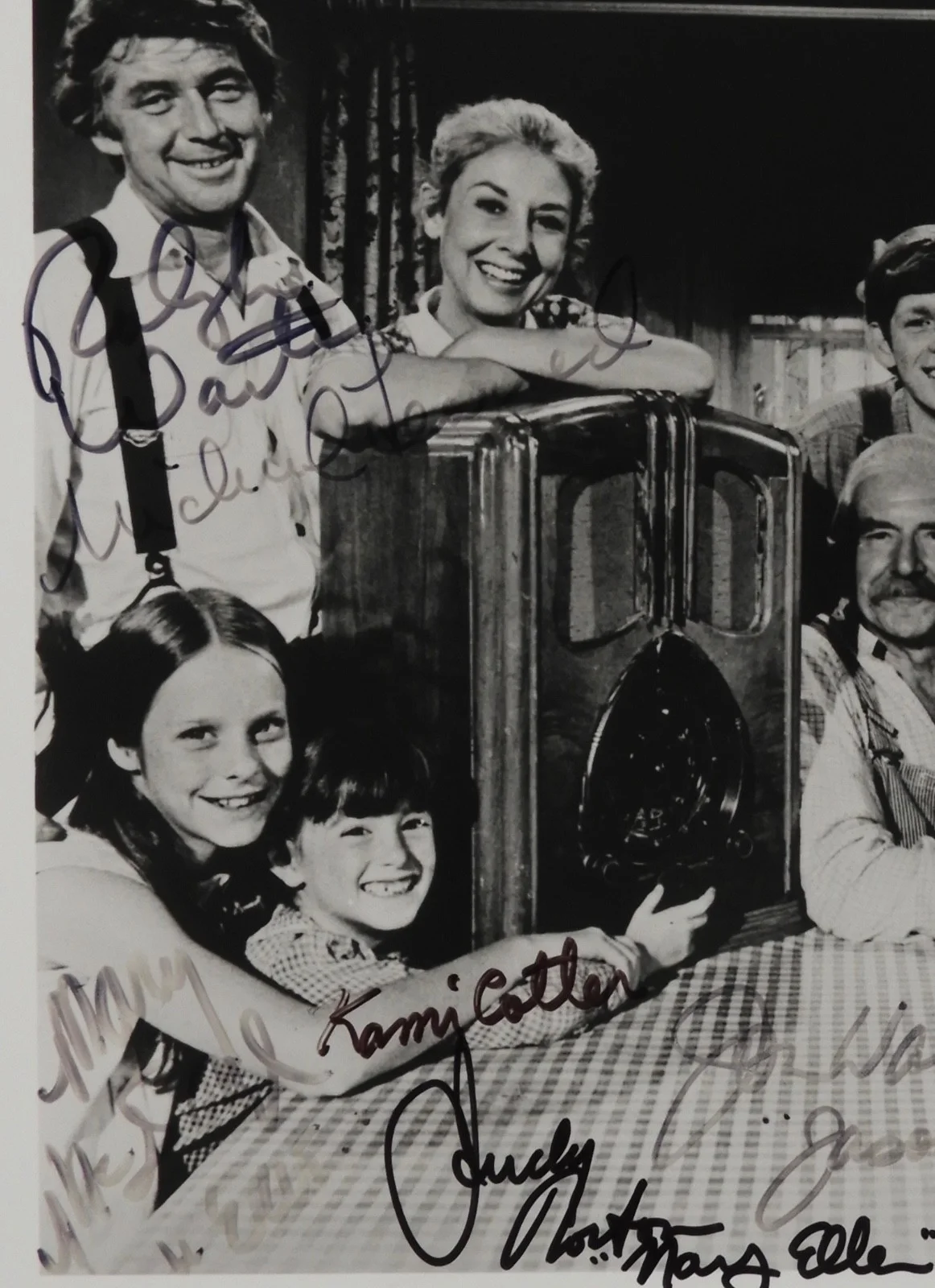 The Waltons Cast Autograph Signed Photo JSA 8 x 10 Total of 10 Signatures, изображение 2