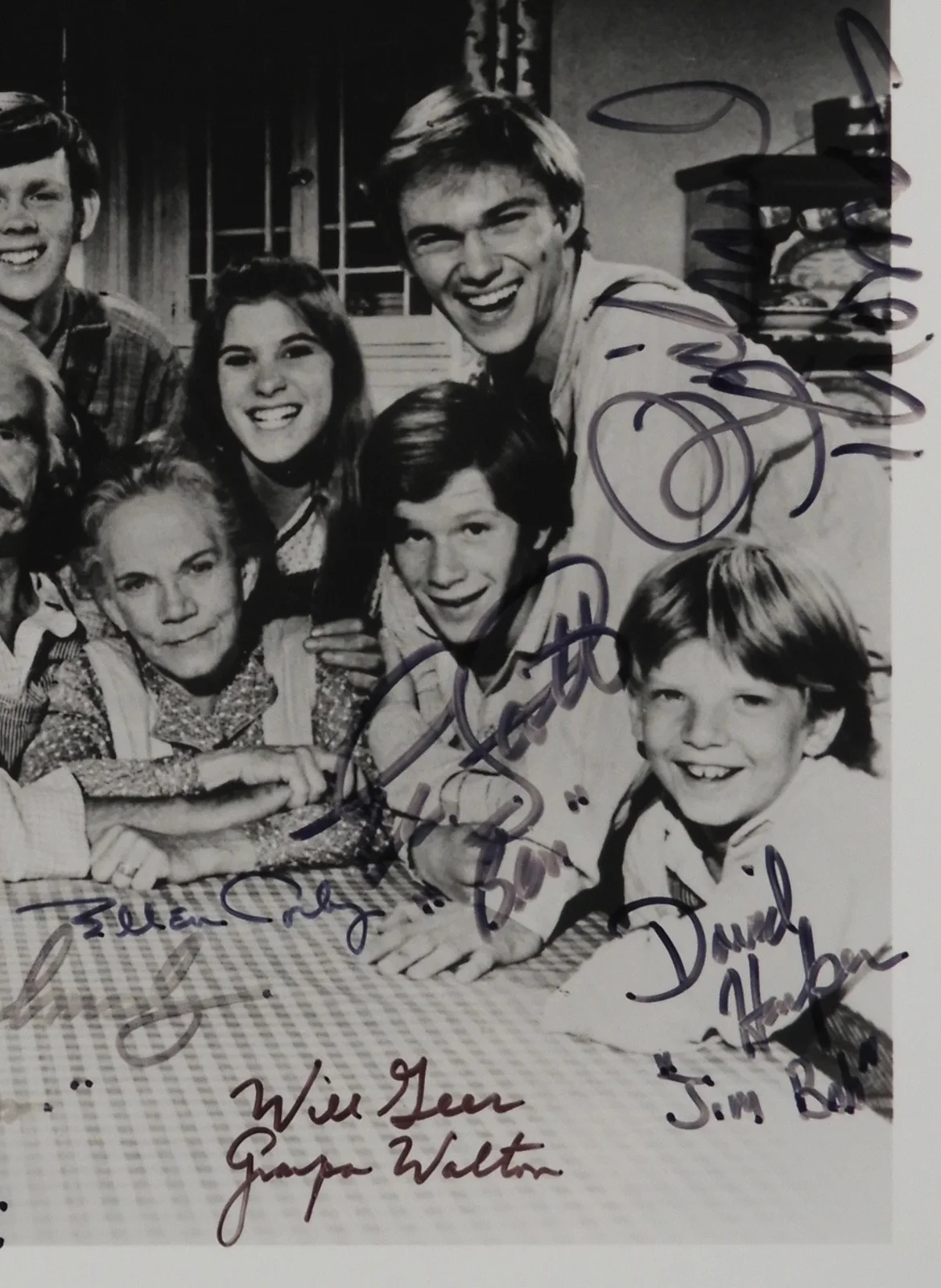 The Waltons Cast Autograph Signed Photo JSA 8 x 10 Total of 10 Signatures, изображение 4
