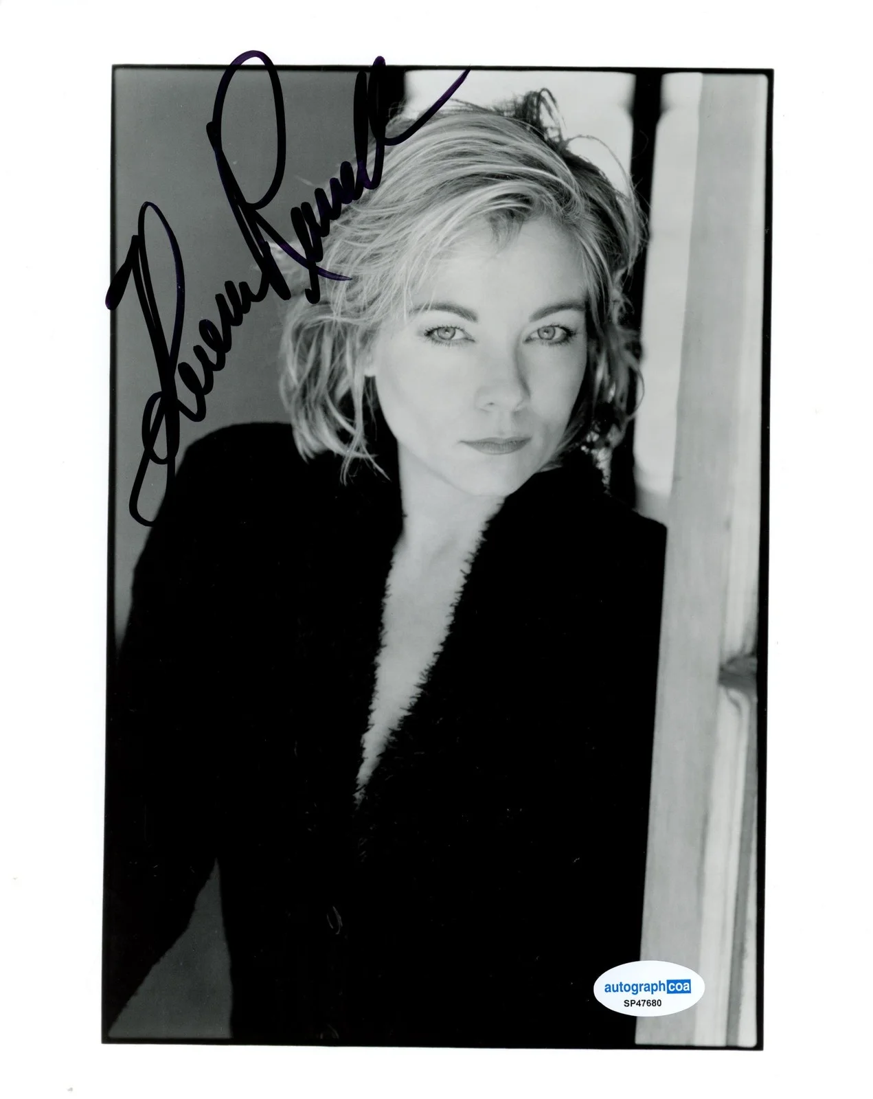 Theresa Russell — Theresa Russell "Black Widow" AUTOGRAPH Signed Autographed 8x10 Photo ACOA