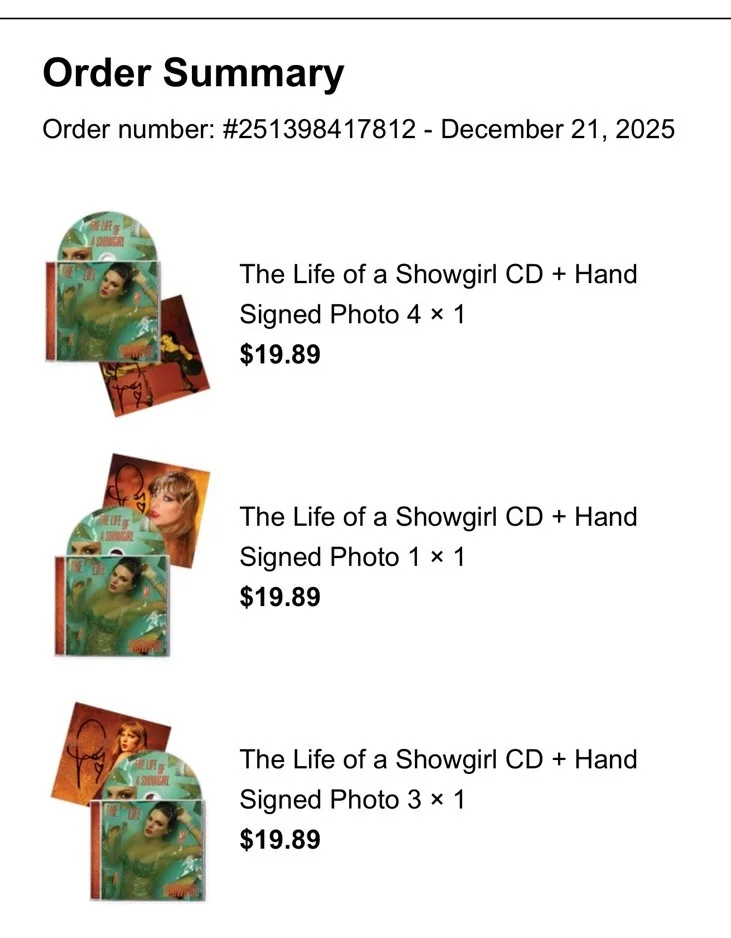 Authentic Taylor Swift “The Life of a Showgirl” CD –Hand Signed – Official Store, изображение 3