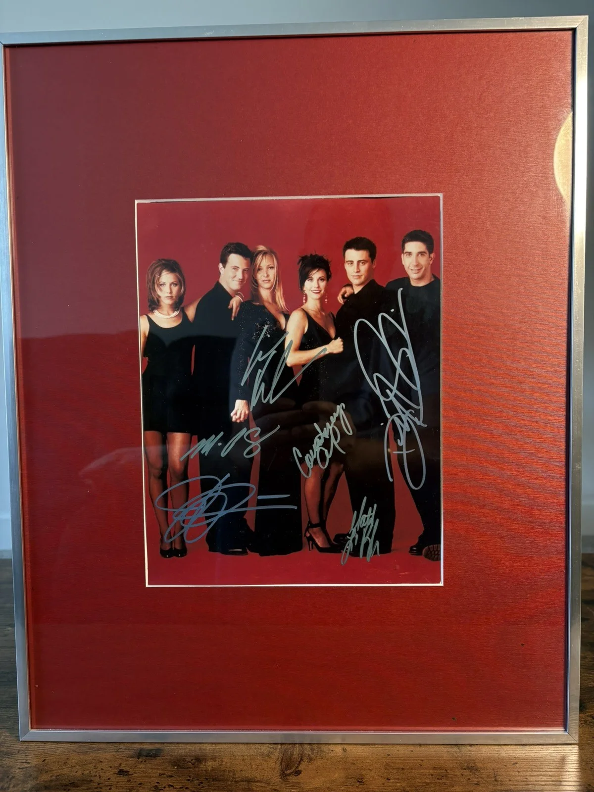 Jennifer Aniston, Courteney Cox, Matt Leblanc, Matthew Perry — FRIENDS (Full Cast x6) Signed 8.5X11 in. Authentic Original Autographs w/COA, image 4