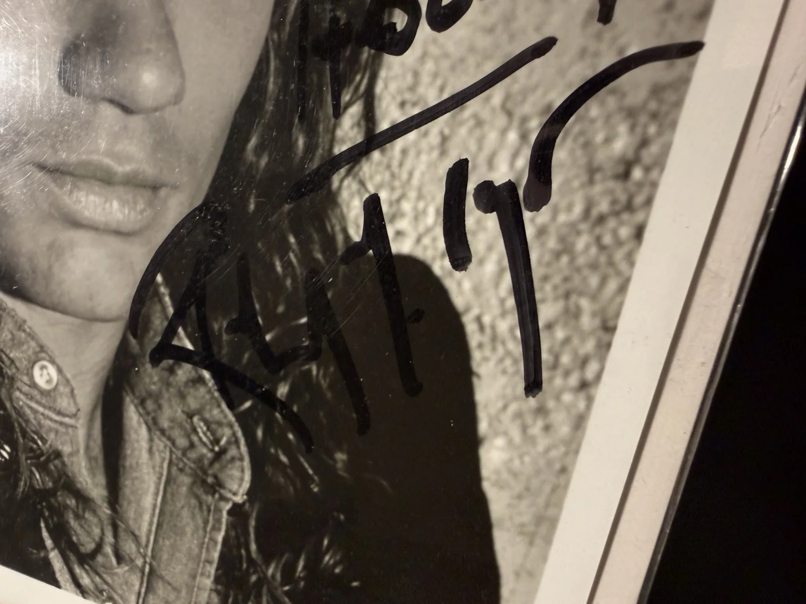 Kindergarten Cop RICHARD TYSON Three O’Clock High autograph signed 8"x10" photo, image 2