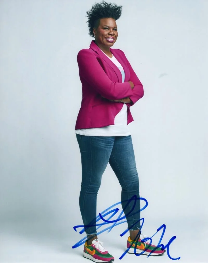 Leslie Jones — Leslie Jones Signed Autograph 8x10 Photo - Ghostbusters Saturday Night Live Star