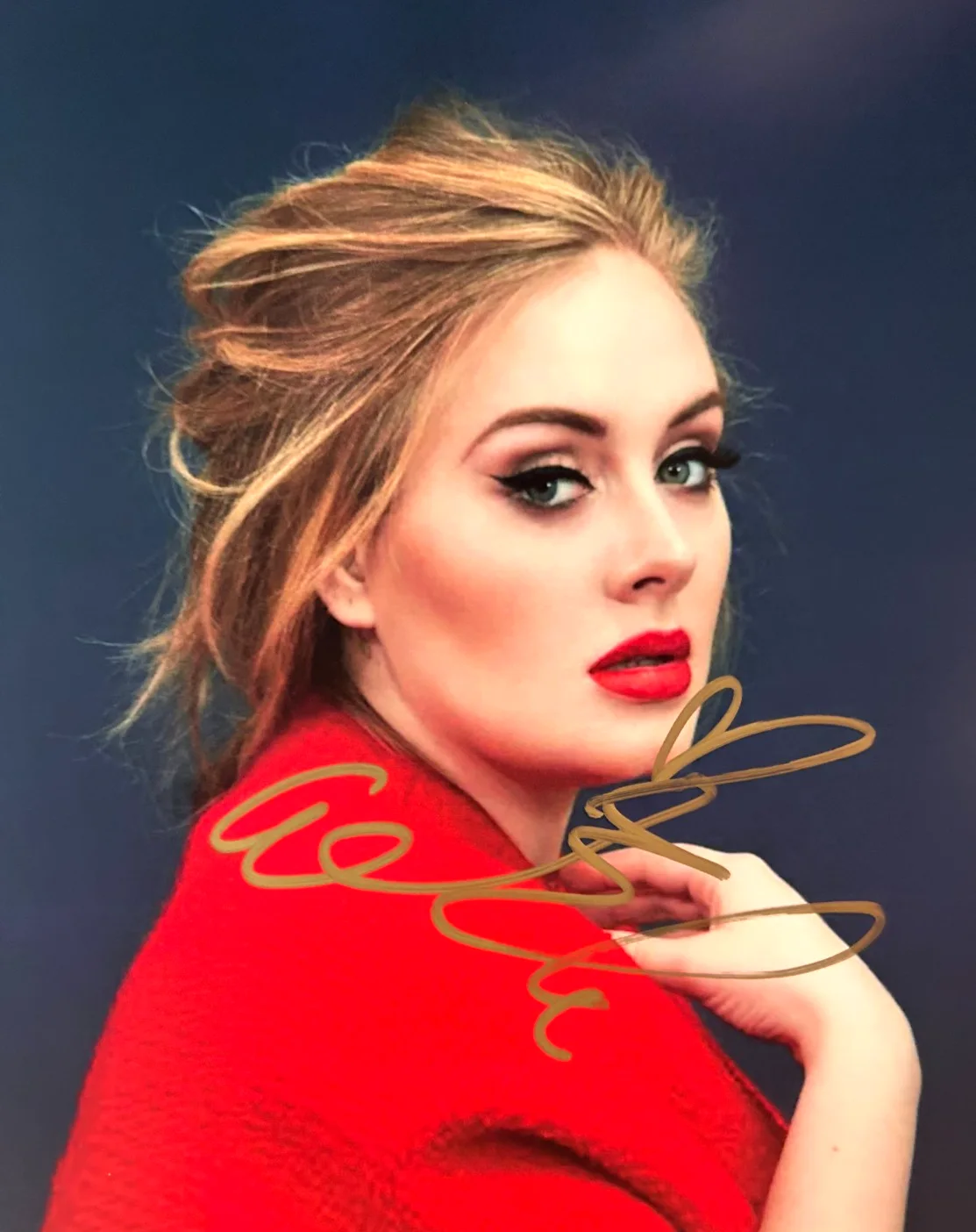 ADELE Hand Signed 8x10" Autograph Original Authentic Signature w/COA, image 3