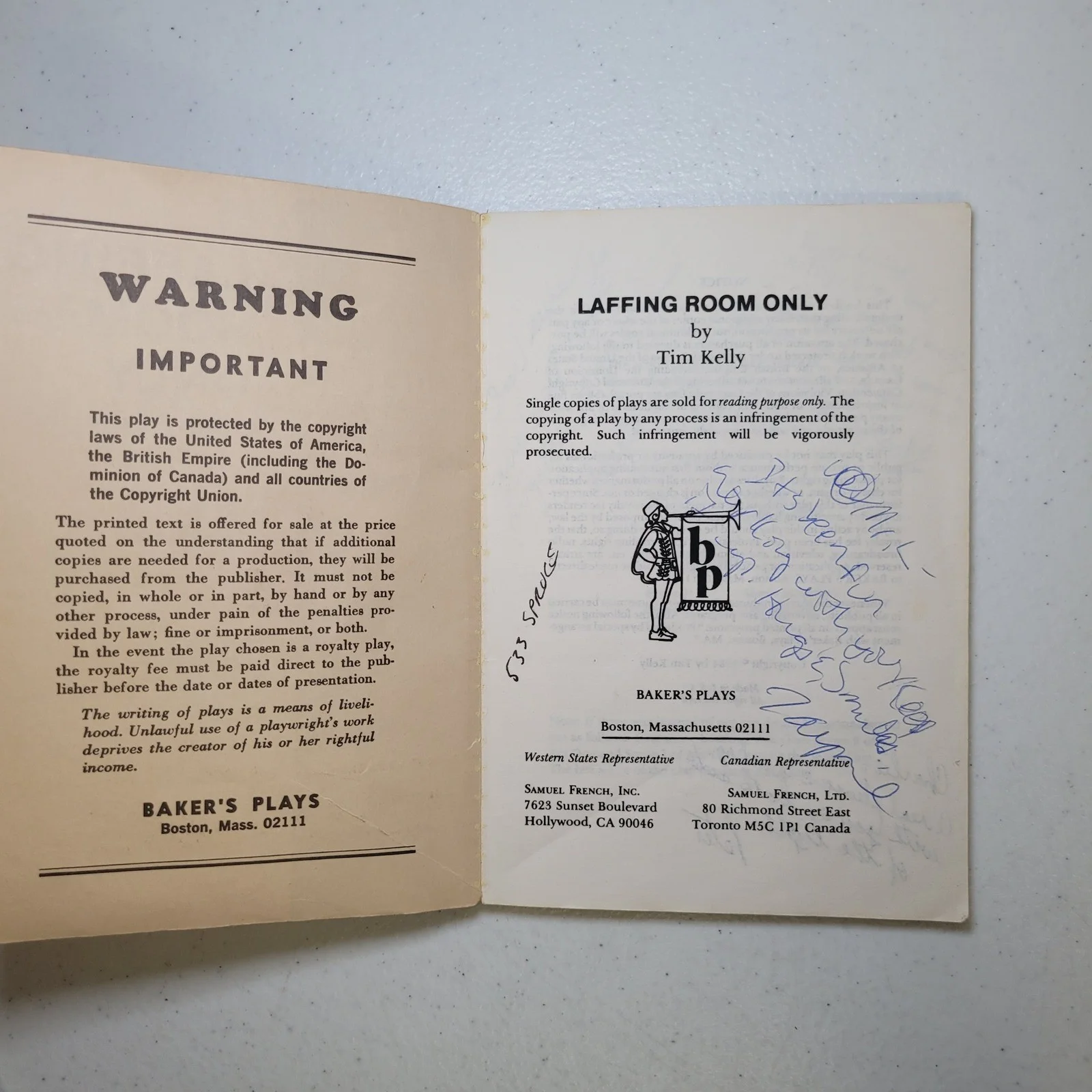 Laffing Room Only Signed Playbill Officer Ludwick Becky Tim Kelly 1984, изображение 2