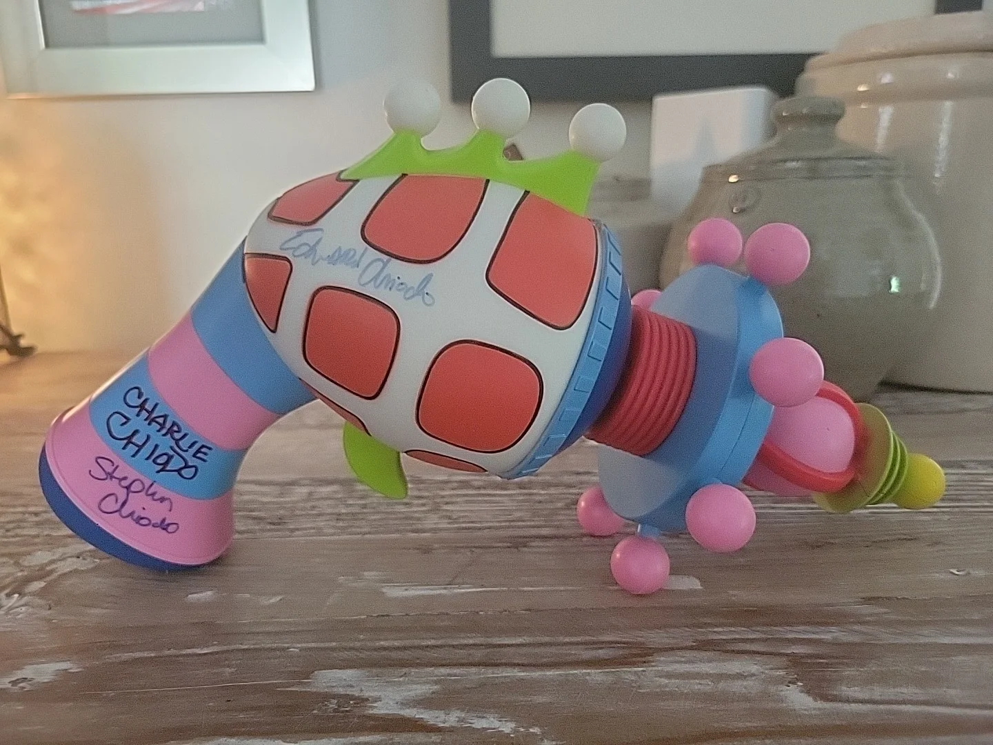 Edward Chiodo Stephen Chiodo Charlie Chiodo — SIGNED Killer Klowns Chiodo Brothers Cotton Candy Gun Beckett BAS WITNESSED COA