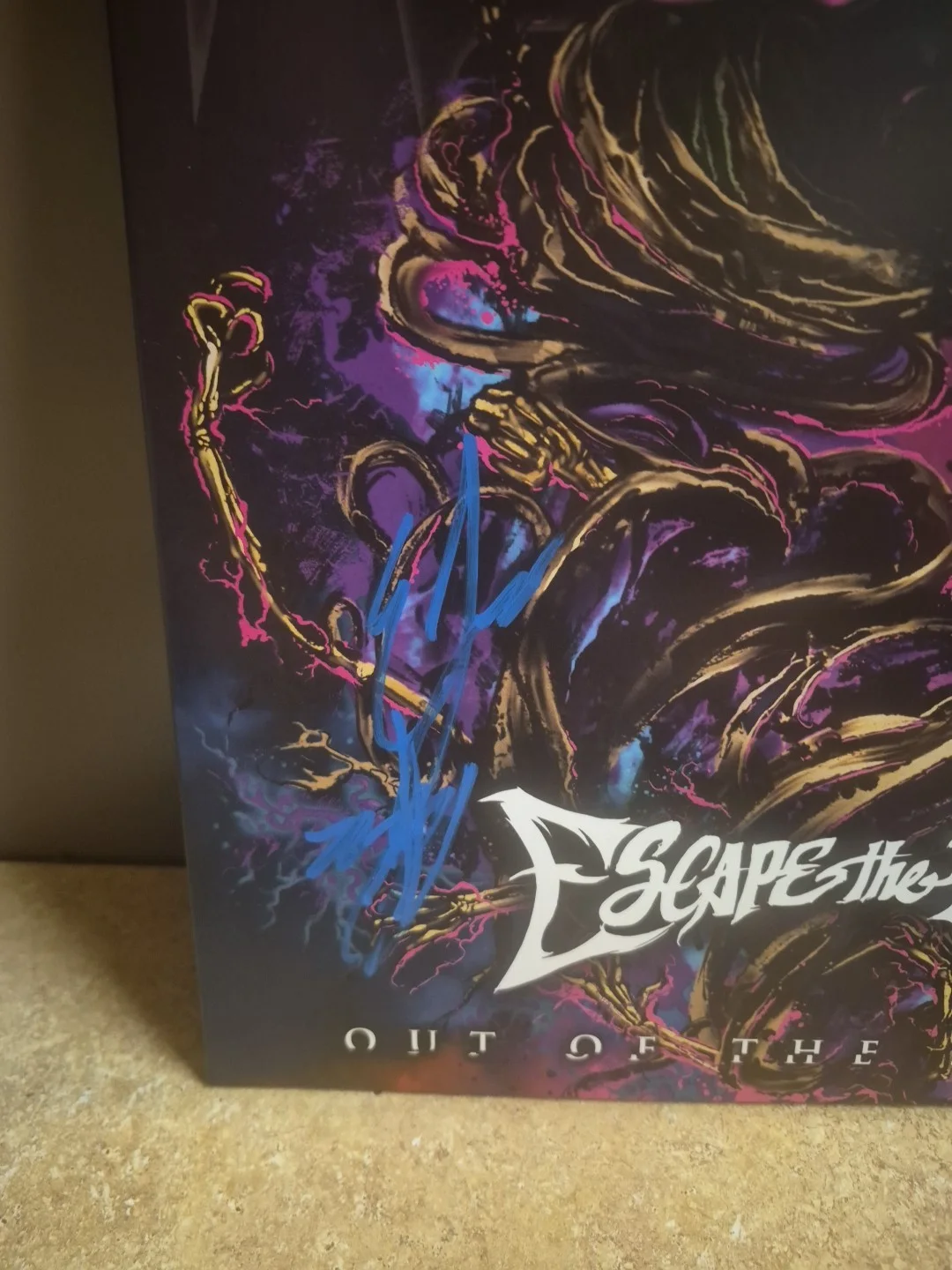 Escape The Fate Rock Band Musicians Signed Out Of The Shadows VINYL Record New, изображение 3