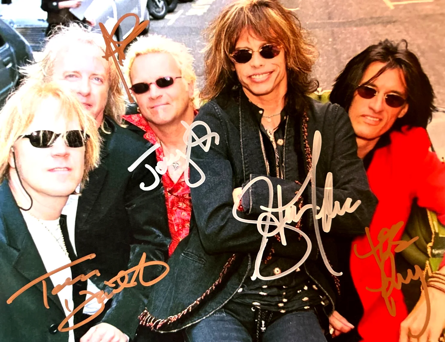 AEROSMITH Band Signed (5 Members) Original 8x10" Authentic Autographs w/COA, image 3